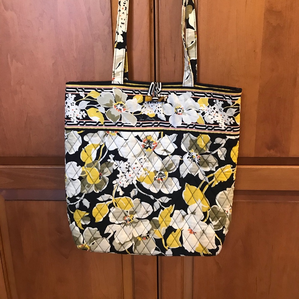 Vera Bradley Shoulder Bag Dogwood